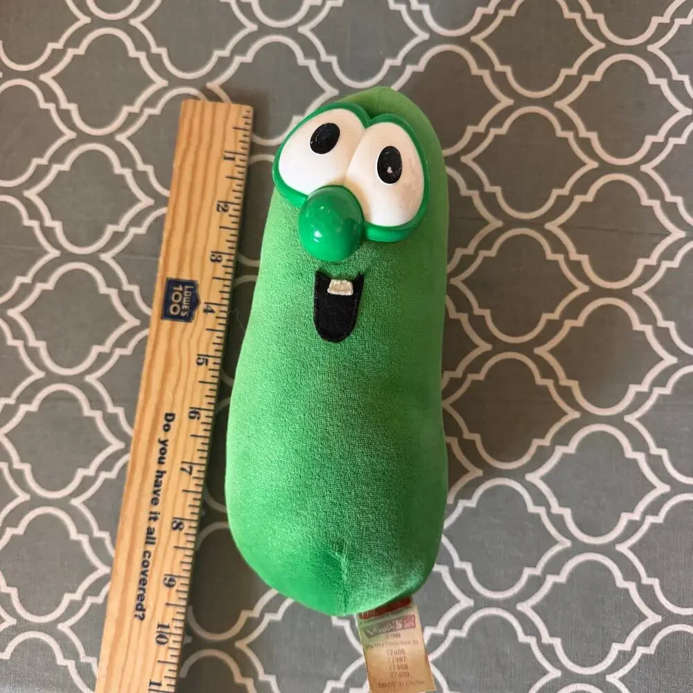 VTG Fisher Price Veggie Tales Larry The Cucumber 1999 Plush Toy 9